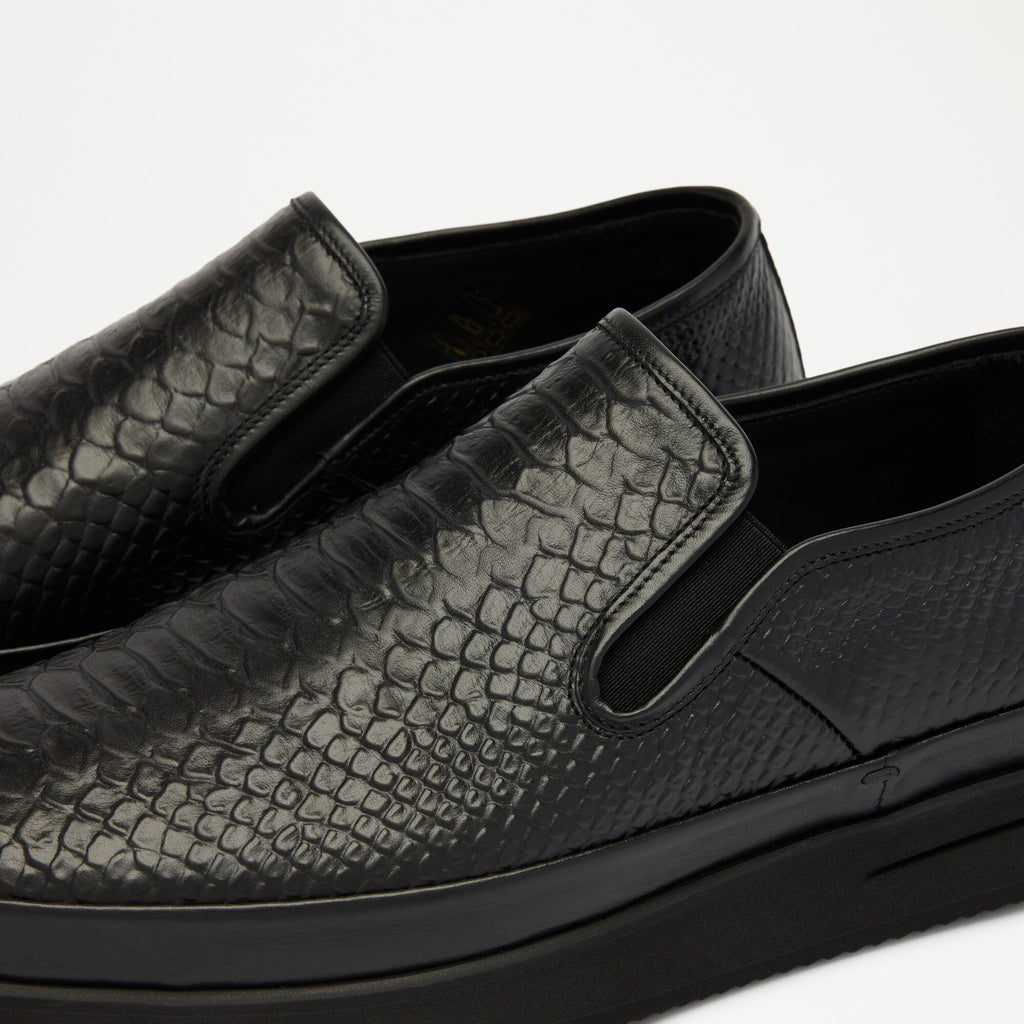 Sanmarino2Slip-On Textured Trainer