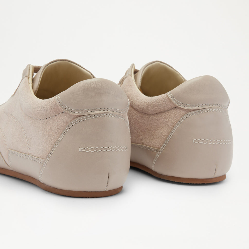 CessUltra Thin Sole Trainer