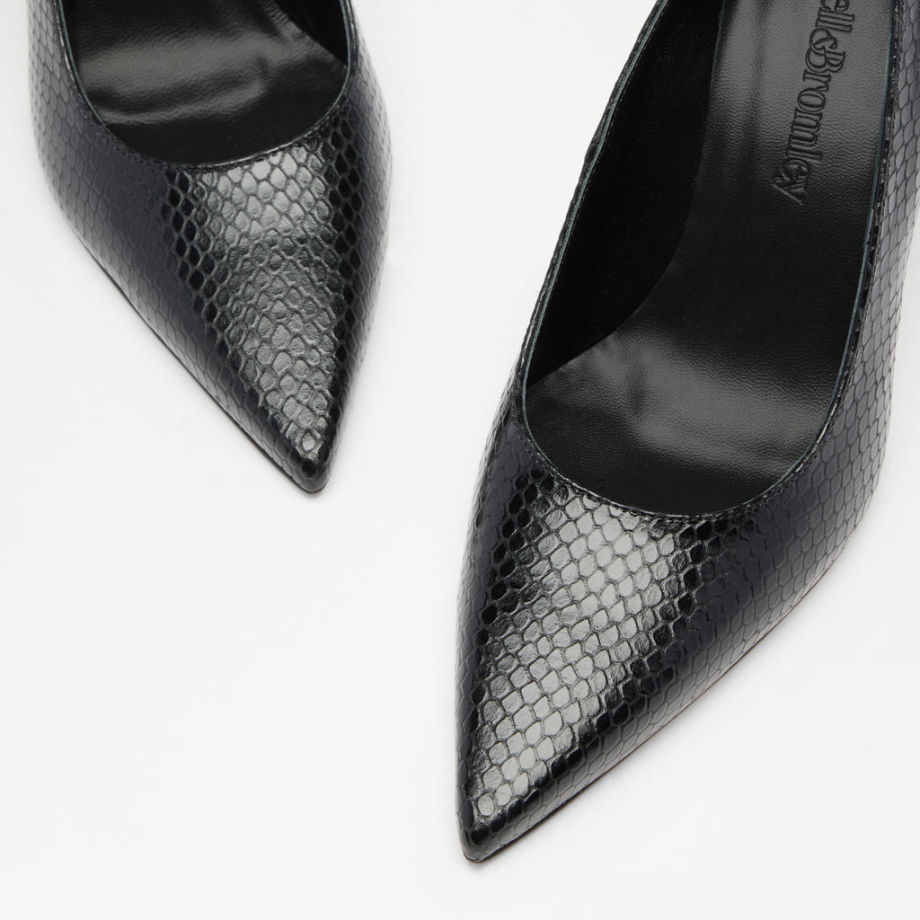 Hillcliffe Court HighHigh Heeled Court