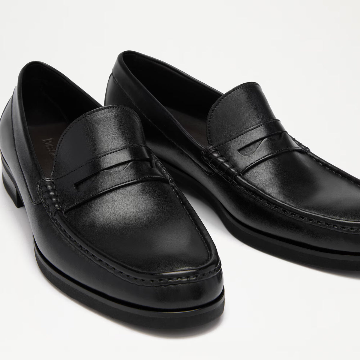 SouthgateClassic Saddle Loafer