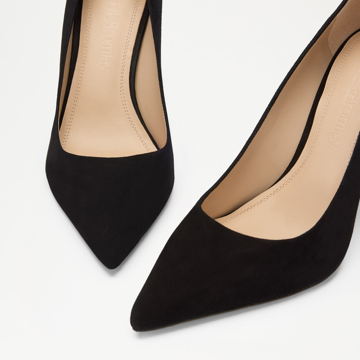 Everleigh CourtClassic Stiletto