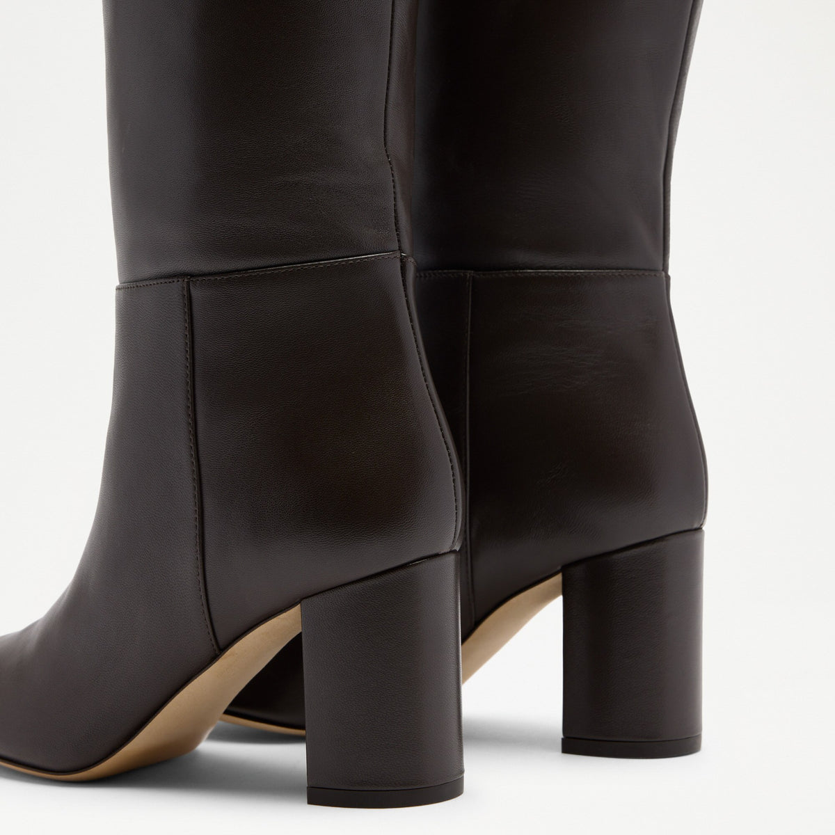 MiddlewoodKnee High Heeled Boot