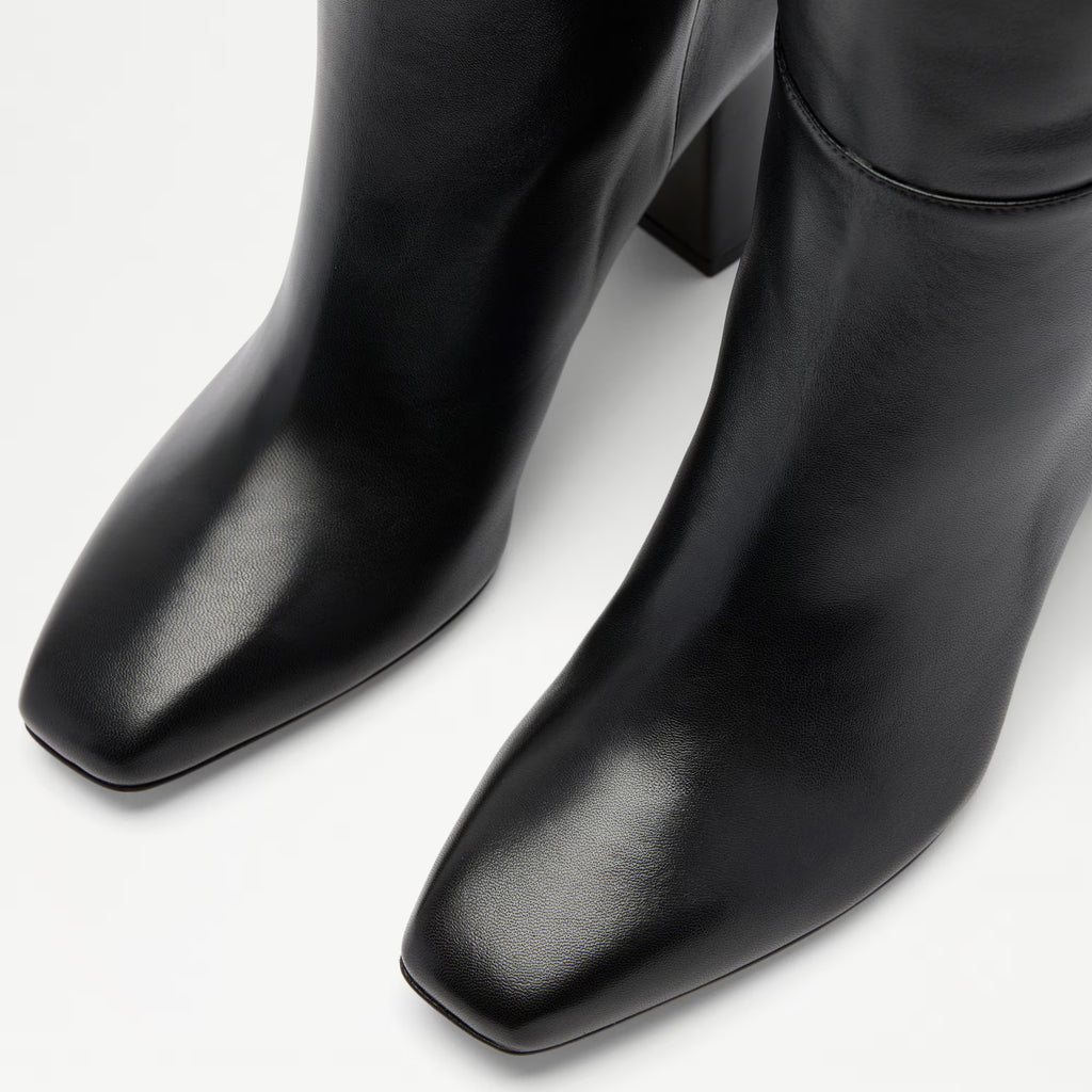 MiddlewoodKnee High Heeled Boot