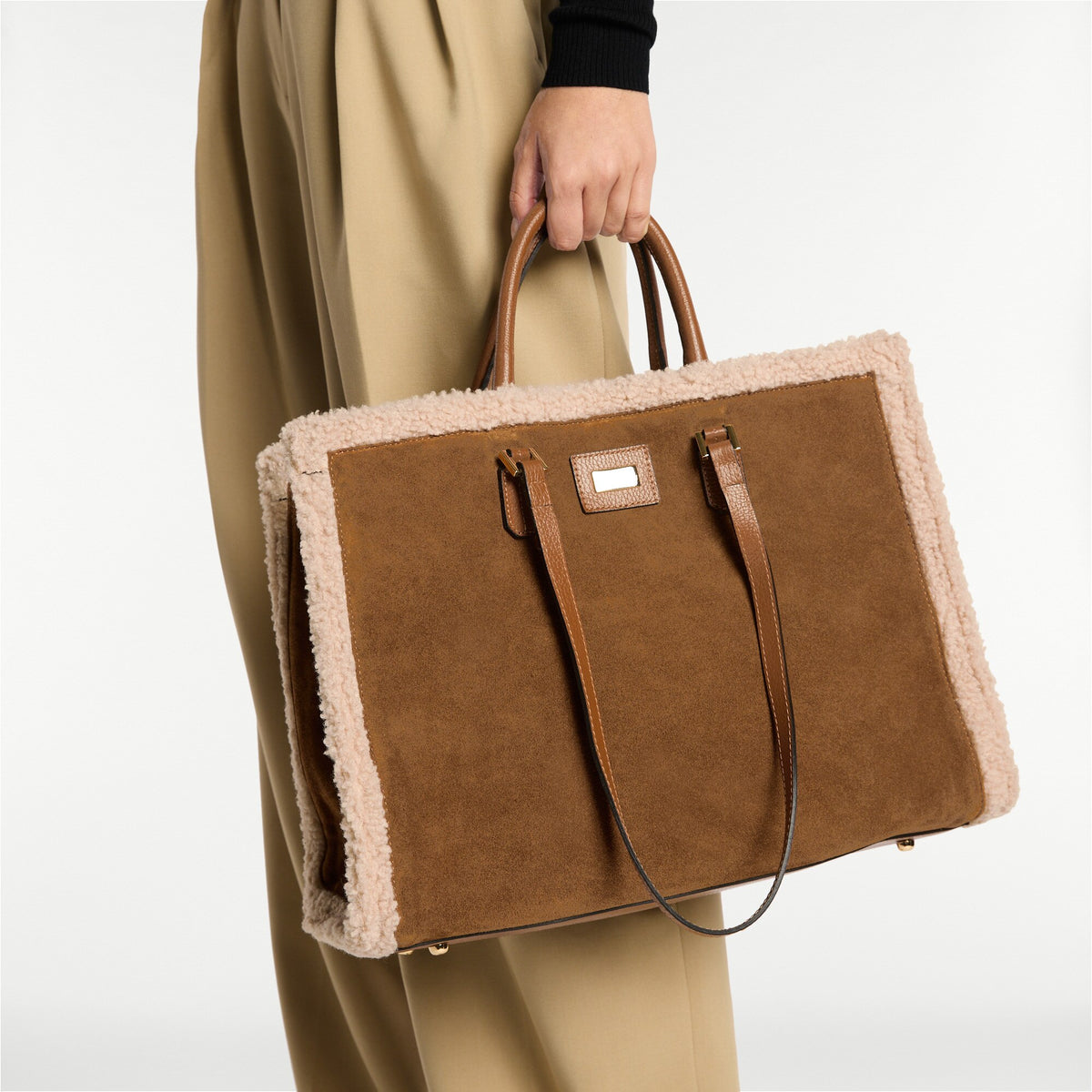 CabinSuede Tote