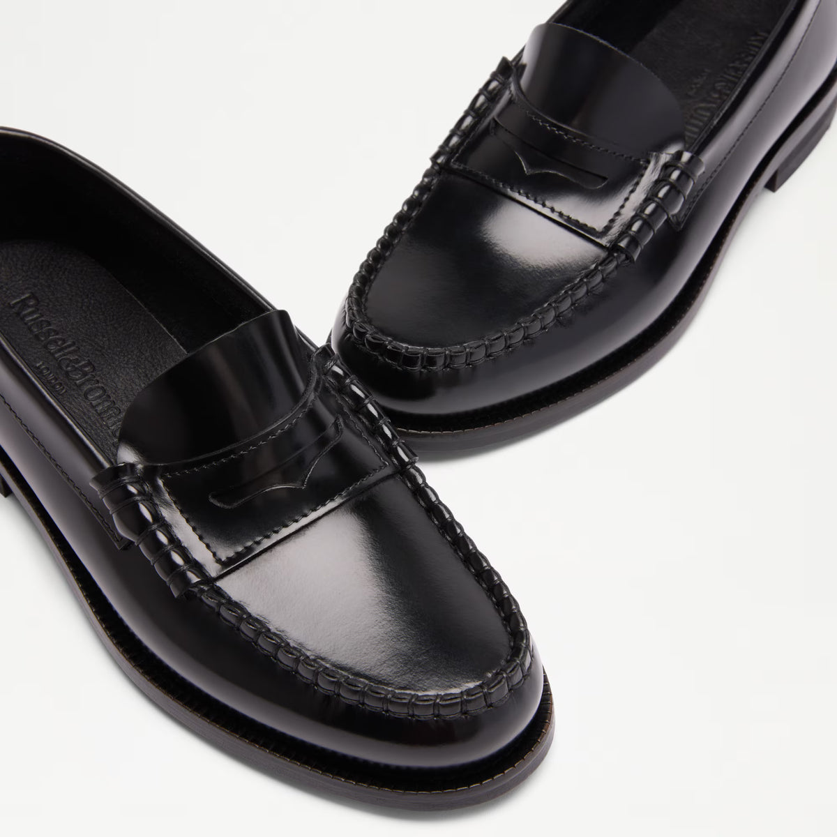 DartmoorMoccasin Saddle Loafer