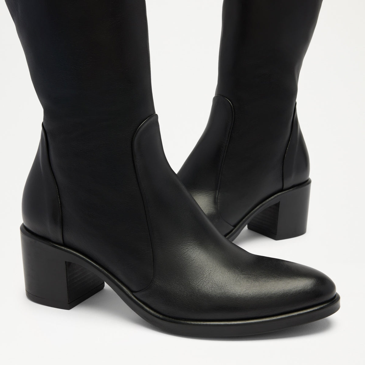 Kicking HighSlim Tall Boot