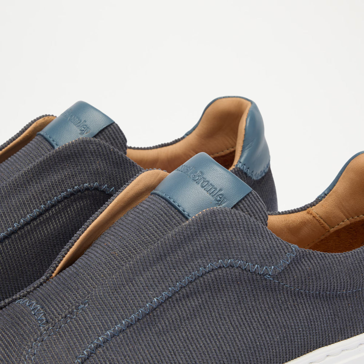 Park MidFlatform Mid Laceless Trainer