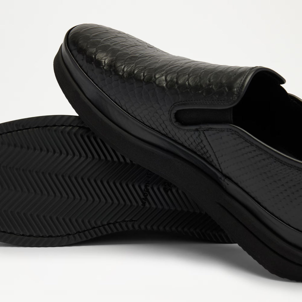 Sanmarino2Slip-On Textured Trainer