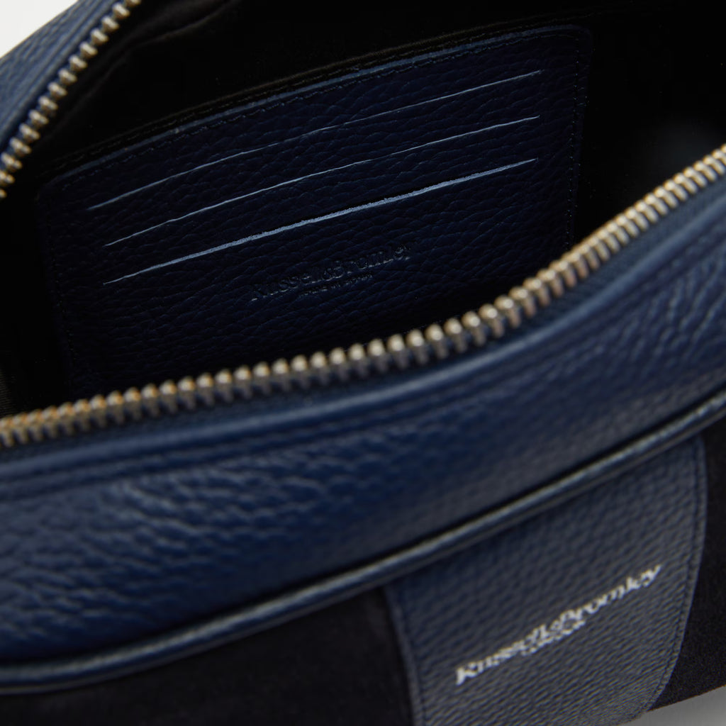 RobinCrossbody Camera Bag