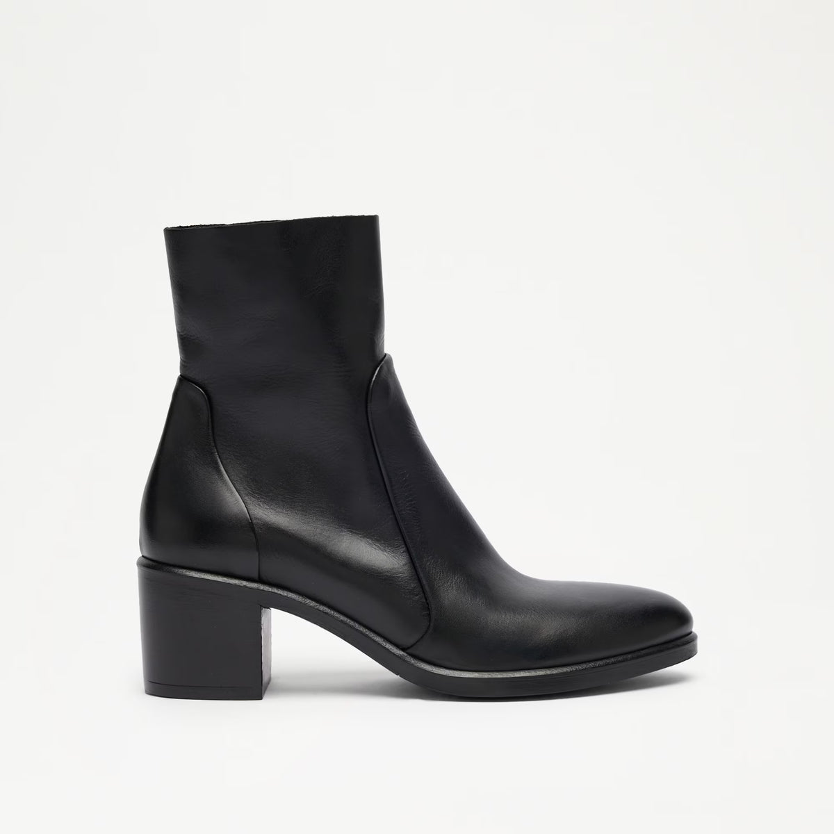 KickingSlim Ankle Boot