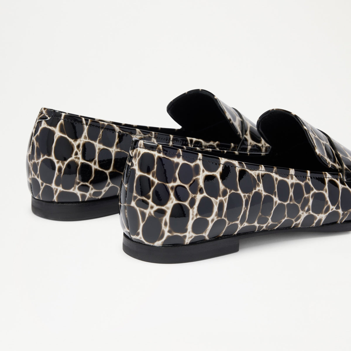 Totter FlatSnipped Toe Loafer