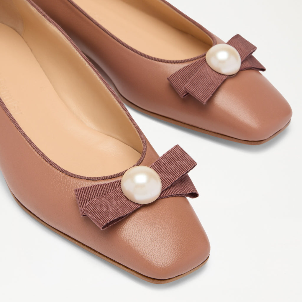 Carden BalletTrim Ballerina