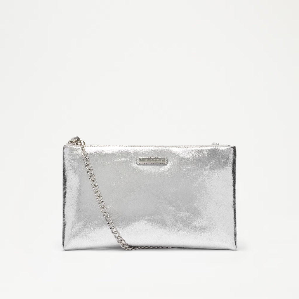 Hold MeZip Clutch