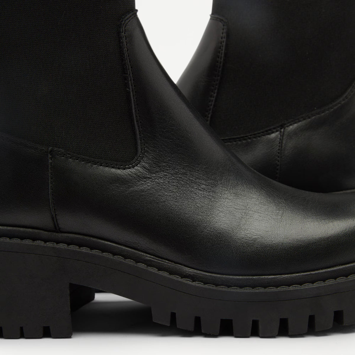 KickstartElastic Boot