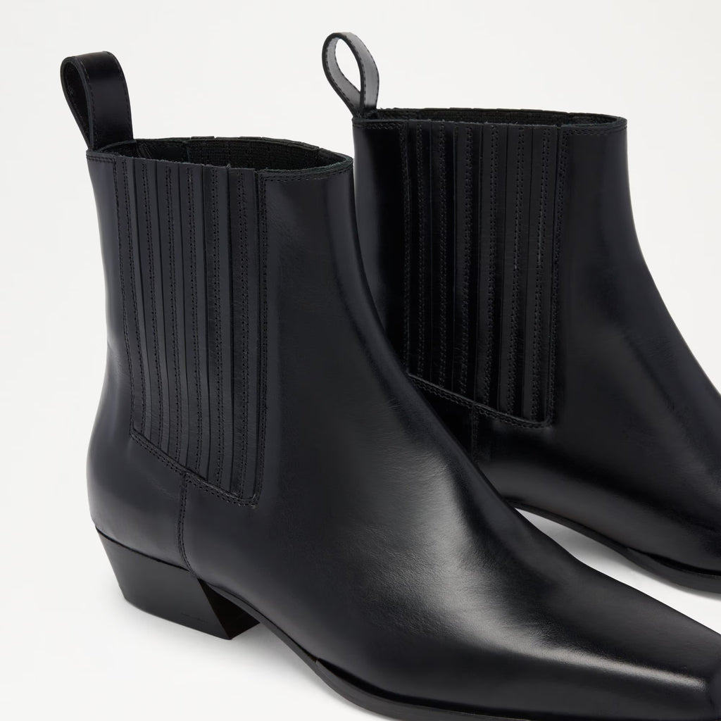 GlazebrookLow Heeled Ankle Boot