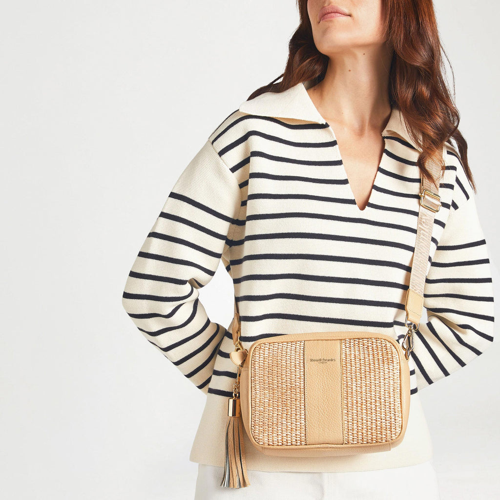 RobinCrossbody Camera Bag